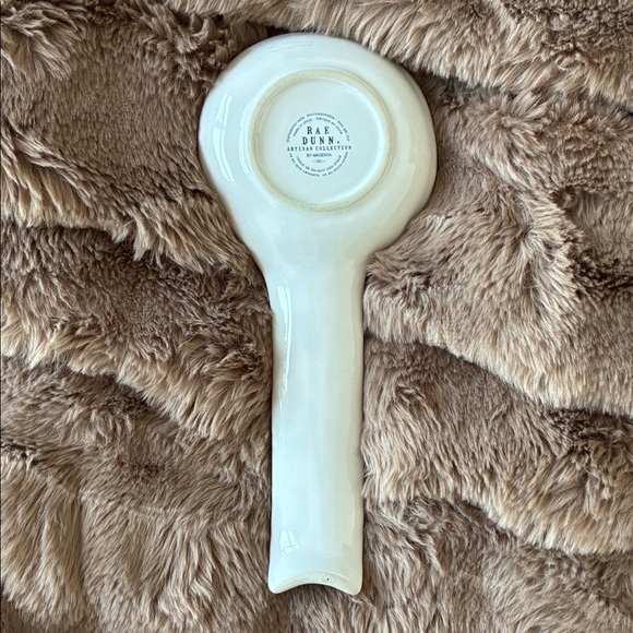 🥄 Rae Dunn “REST” Spoon Rest - Picture 2 of 3